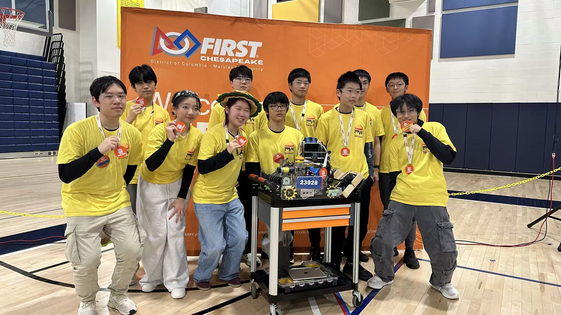 Double Quarter Pounders — FTC 23928 team photo